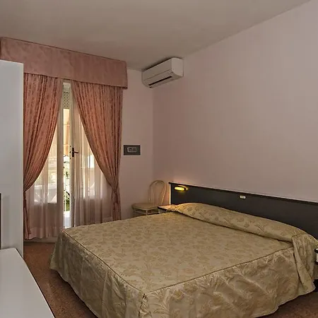 Hotel Lido 3*